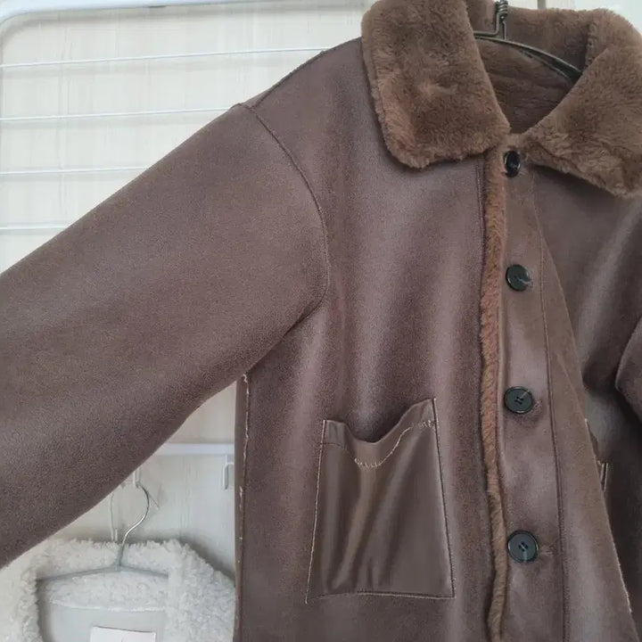 [BUNJANG] 브라운 퍼자켓  양면 / 브라운 퍼자켓  양면