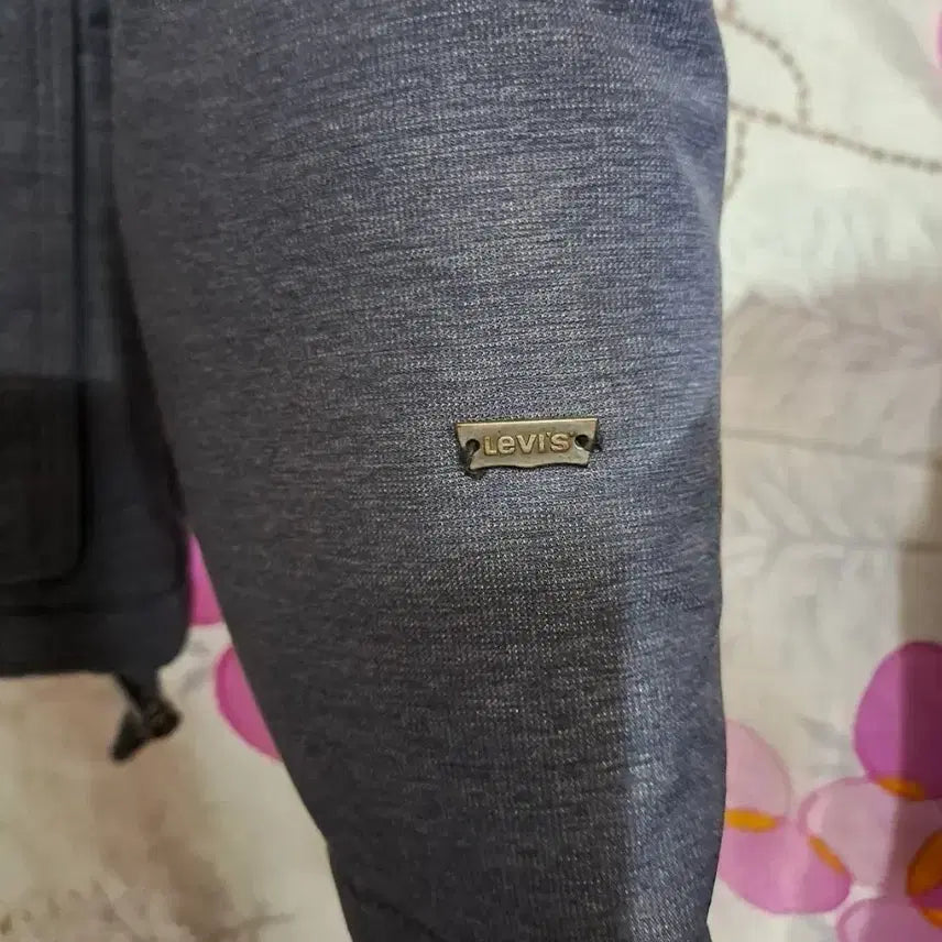 [BUNJANG] Levi's Men's Down Padded Jacket S / 리바이스 남성 오리털 패딩 S