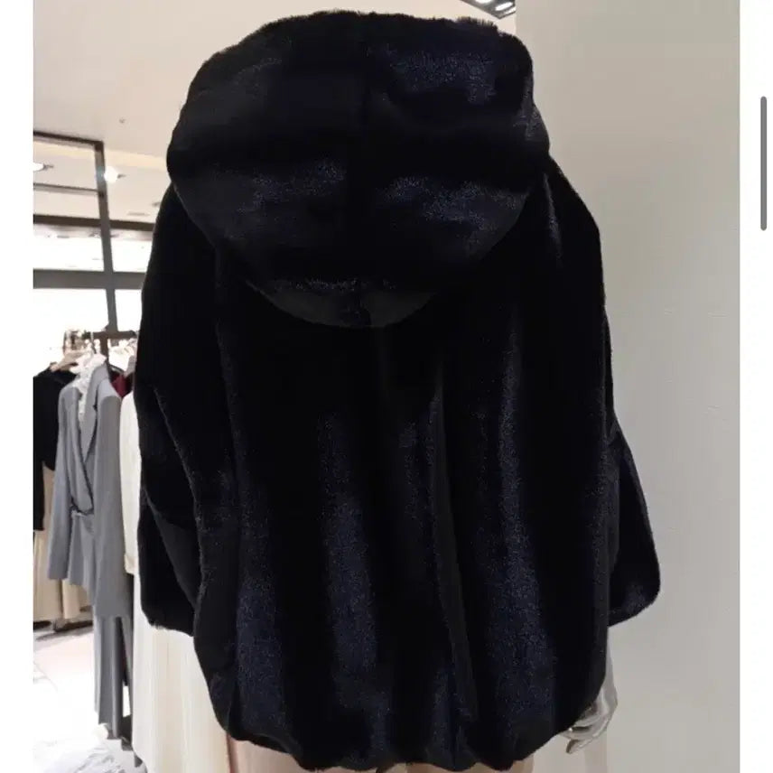 [BUNJANG] Minimum Hooded Mink Fur Jacket / 미니멈 퍼자켓 후드 에코퍼 페이크퍼 퍼자켓 밍크 모피