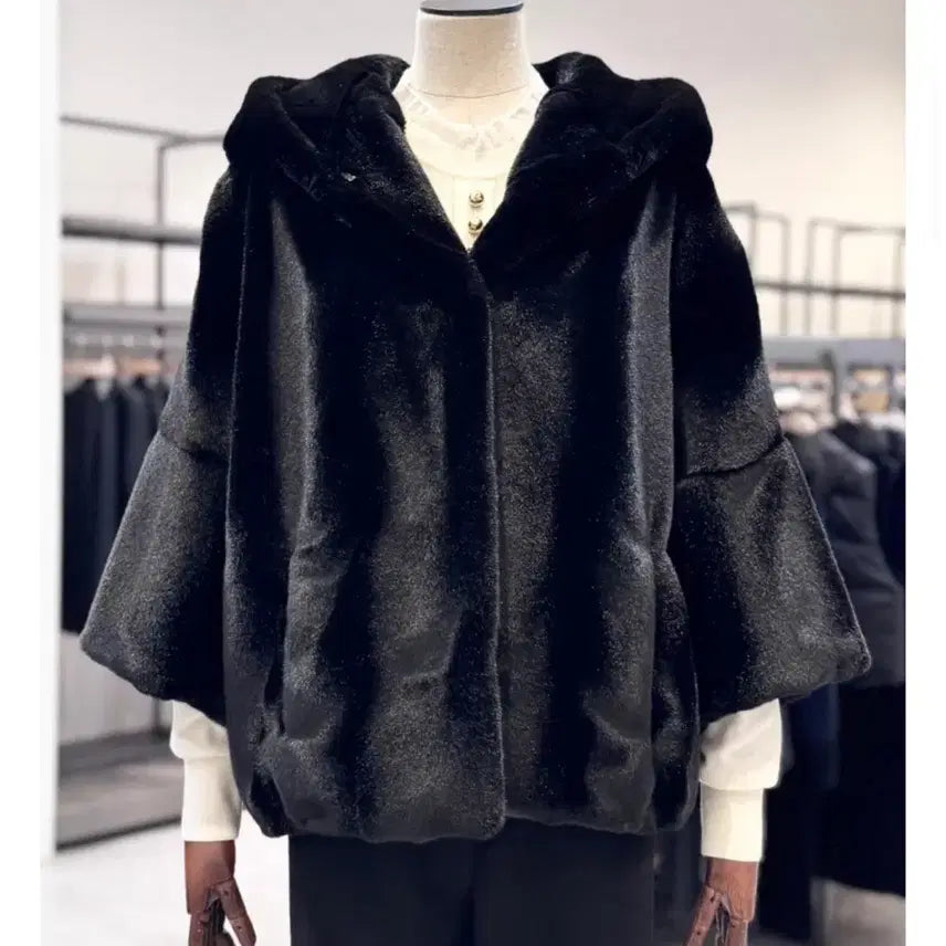 [BUNJANG] Minimum Hooded Mink Fur Jacket / 미니멈 퍼자켓 후드 에코퍼 페이크퍼 퍼자켓 밍크 모피