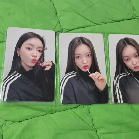 오마이걸 유아 유시아 보더라인(루프탑) 특전3장 - 메이크스타