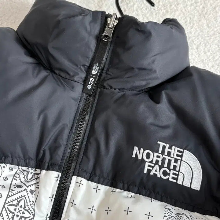 [BUNJANG] 1996 Nuptse Off-White Jacket / 노스페이스 1996 눕시 오프화이트