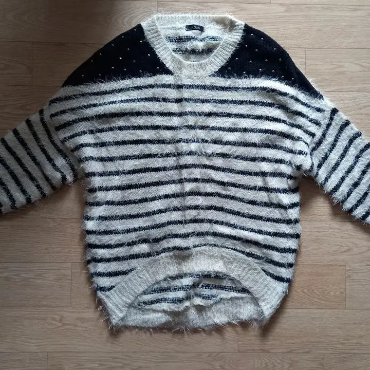 [BUNJANG] MAGINI Knit Long Sleeve F / 매긴 니트 긴팔 F