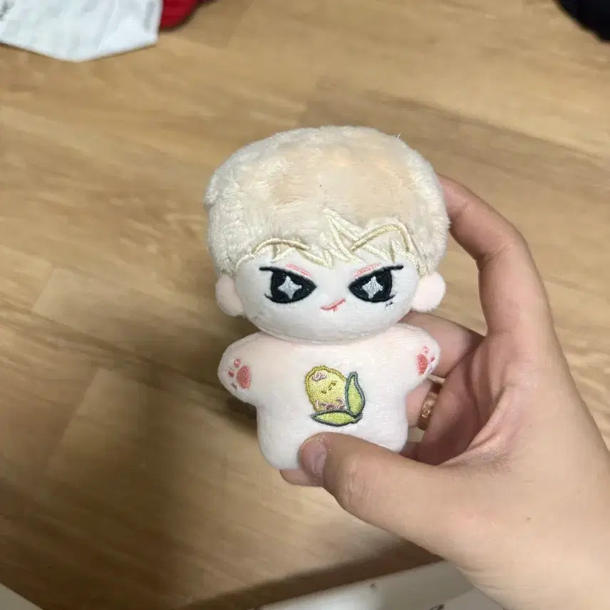 엔하이픈 제이 인형