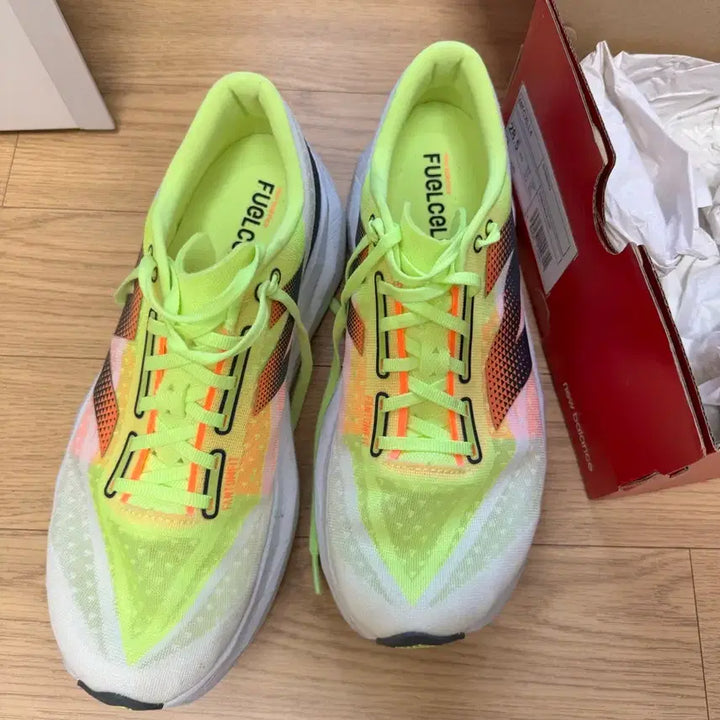 [BUNJANG] New Balance Level v4 Running Shoes / 뉴발 레벨 v4팝니다