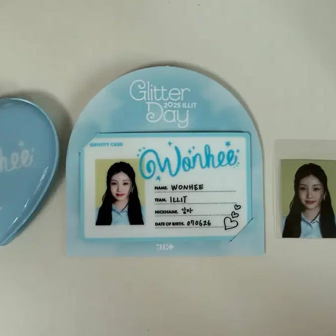 아일릿 원희 글리터데이 id카드 아이디카드 증명사진 홀더 일괄
