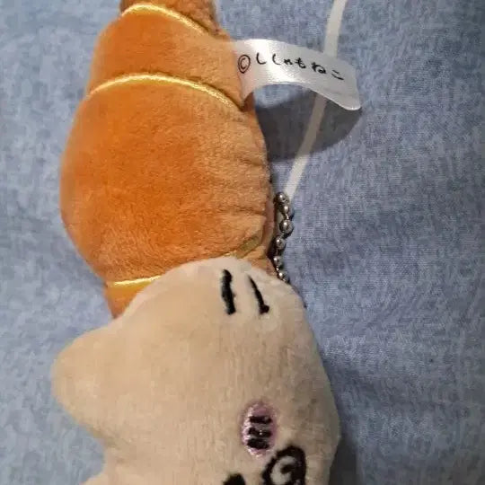 [BUNJANG] Unspecified Bird and Cat Gachapon Figure Bundle / 뱁새,고양이 가챠인형 2개일괄