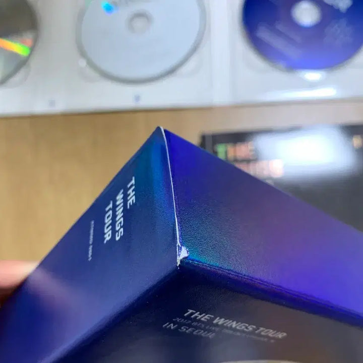 방탄소년단 BTS 윙즈 (WINGS) DVD + 아미부스