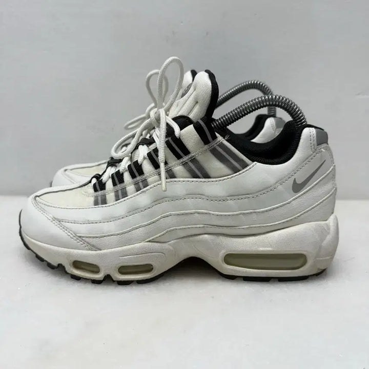 [BUNJANG] Nike Air Max 95 Sneakers / (250)나이키 운동화 에어맥스95