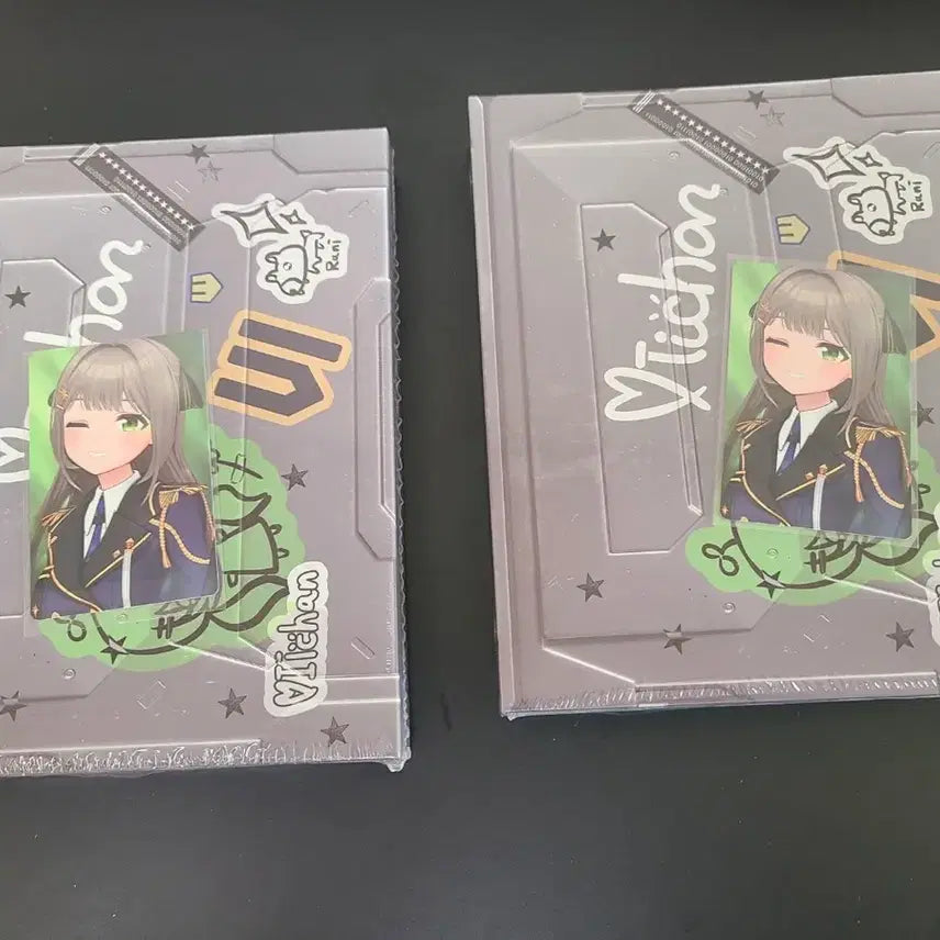 이세계아이돌 이세돌 비챤 개봉 바인더 앨범 팝니다