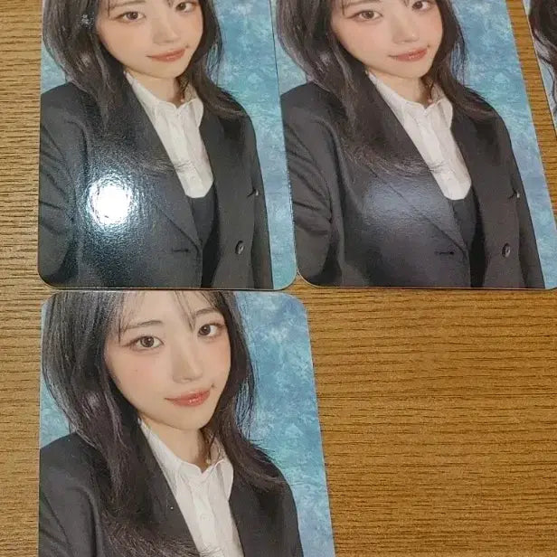 QWER 팝업 히나 포토카드 거의 새것 판매