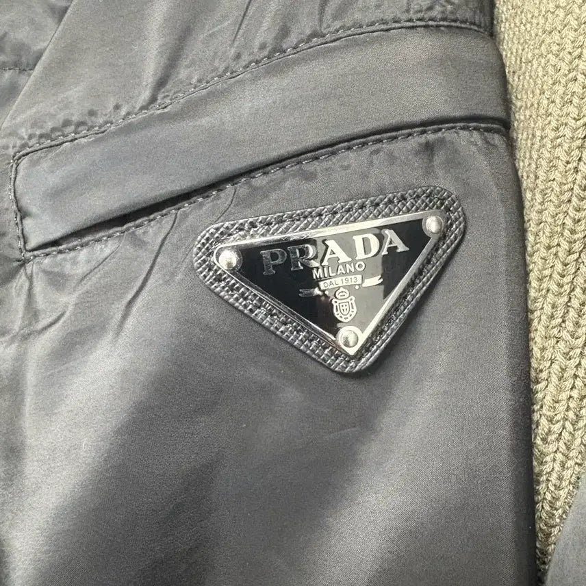 [BUNJANG] PRADA 25ss Windbreaker / [S-M] 25ss PRADA 프라다 바람막이