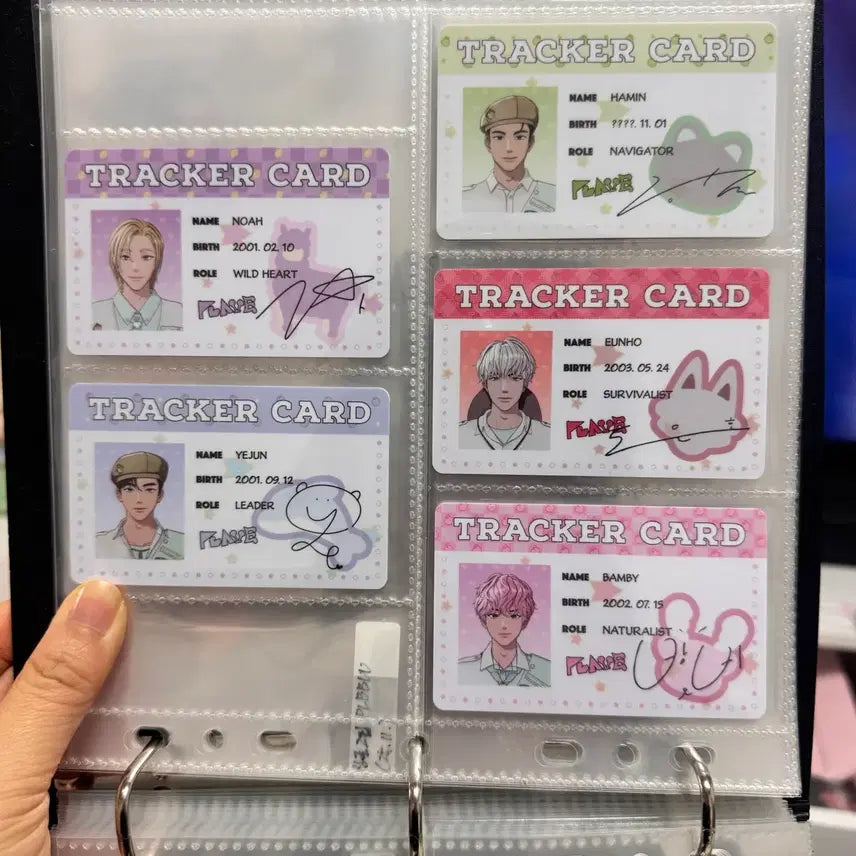 플레이브 26년 시그 ID카드(포카)