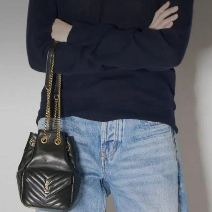 [BUNJANG] Saint Laurent Joy Quilted Nano Chain Mini Bucket Bag Black / 생로랑 조이 퀼트 나노 체인 미니 버킷백 블랙