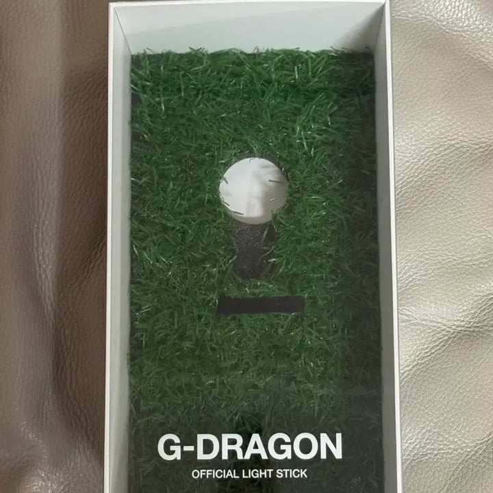 [BUNJANG] G-Dragon Light Stick / 지드래곤 응원봉 박스 판매합니다