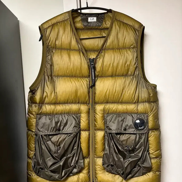 [BUNJANG] CP Company DD Shell Down Vest / 52) CP컴퍼니 패딩 DD쉘 다운 조끼