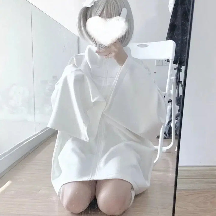 [BUNJANG] Medical Theme White Cosplay Costume / 지뢰계 병교풍 의료 테마 화이트 코스프레 의상
