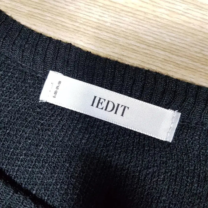 [BUNJANG] Vintage Pattern Black Flare Loose Fit Long Sleeve Knit Long Dress Women's 3L C1037 / 빈티지 패턴 검정 플레어 루즈핏 긴팔 니트 롱 원피스 여3L C1037