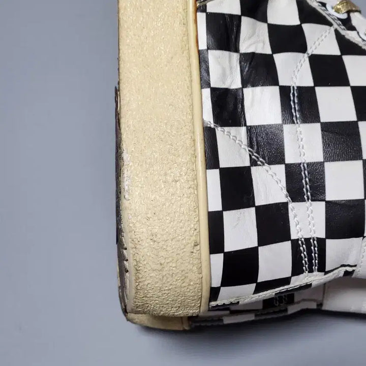 [BUNJANG] Saint Laurent Surf Checkered Sneakers / 생로랑 16s/s surf 체커보드 스니커즈 40.5사이즈