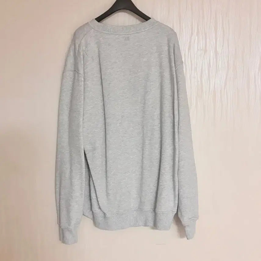 [BUNJANG] BTS Army Big Heart Logo Sweatshirt XL / 아미 빅하트 로고 맨투맨 XL 정품