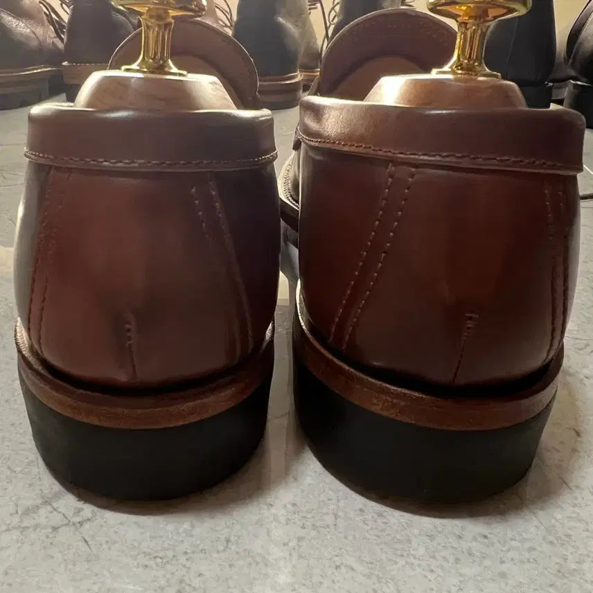 [BUNJANG] MAKERS V-Tip Loafer #4 Cordovan / 메이커즈 makers v-tip 로퍼 # 4 코도반