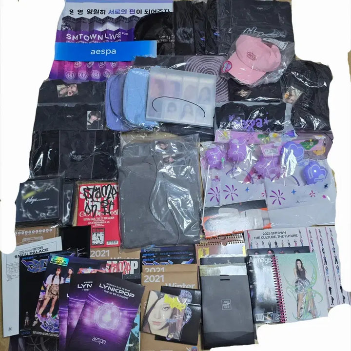 (31일전까지만 250만원에 일괄판매) 에스파 포카 앨범 굿즈