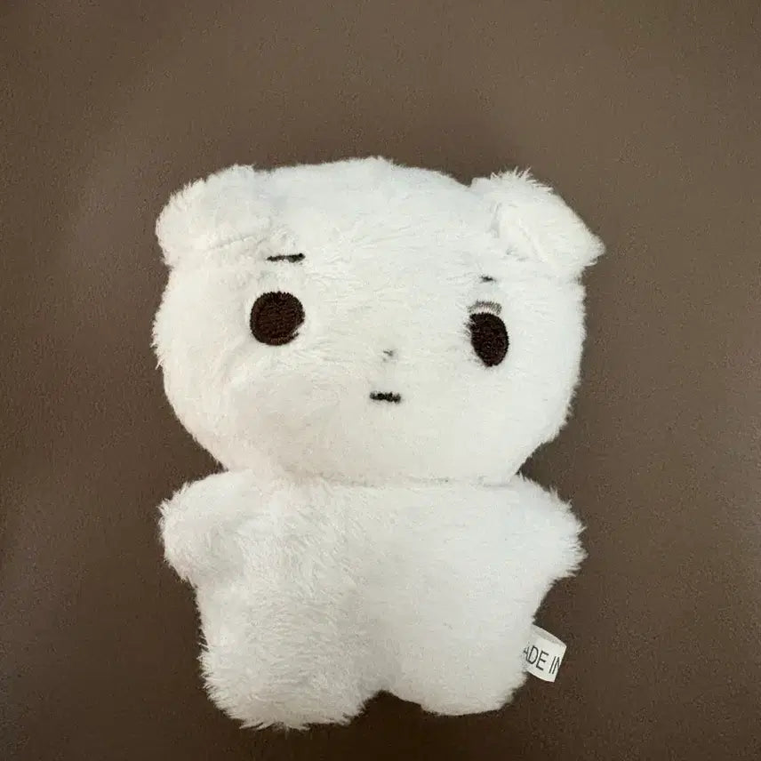 몬스타엑스 민혁 인형 꽈악댕 판매 (새상품)