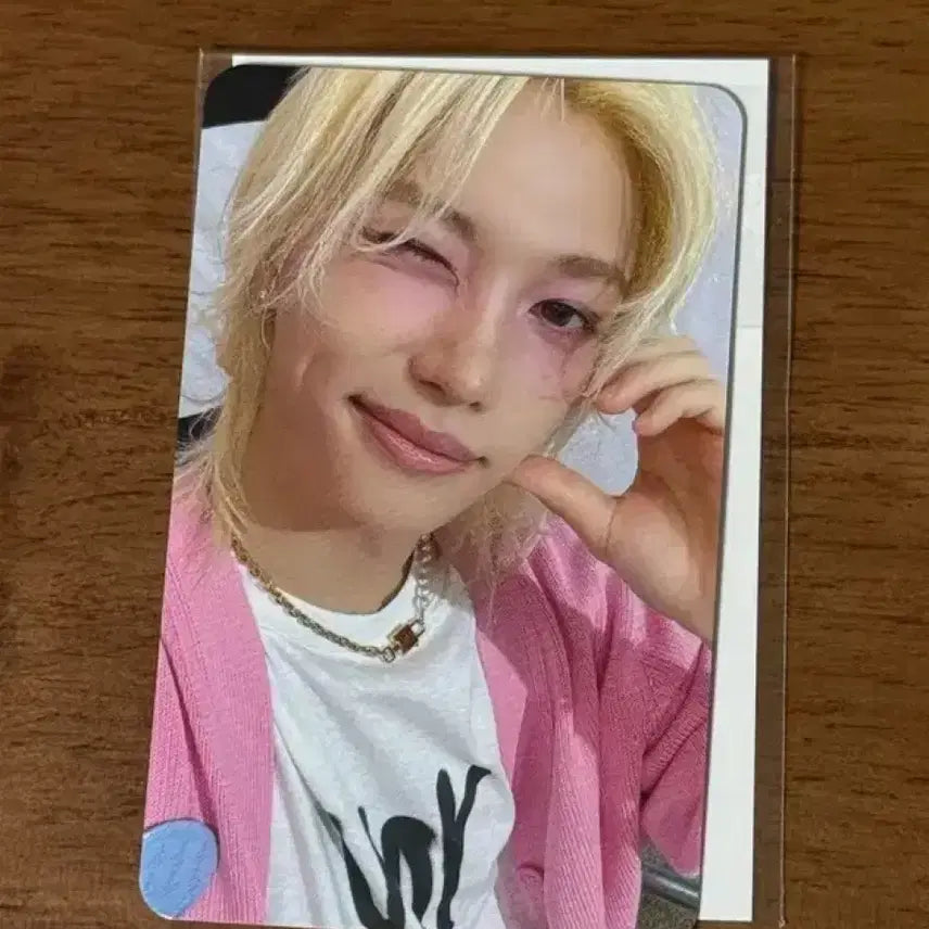 Straykids skz 스트레이키즈 스키즈 리얼터치 QR 포카 필릭스