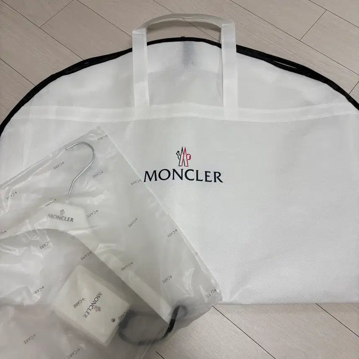 [SOLD OUT] 몽클레어 뉴바이런 키즈 14Y Moncler New Byron