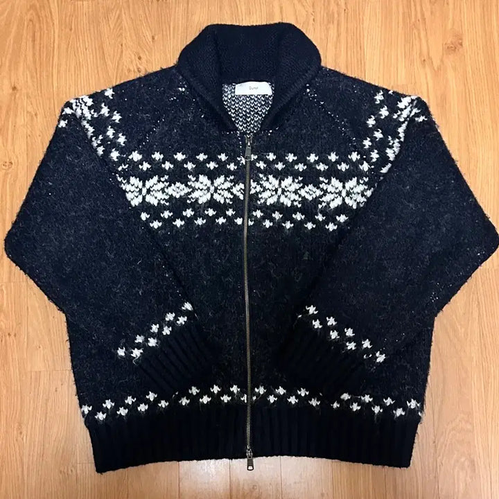 [BUNJANG] Dunst Cowichan Cardigan L / 던스트 코위찬 가디건 L 판매