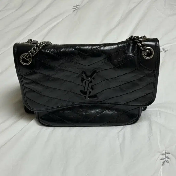 [BUNJANG] Saint Laurent Niki Bag Medium / 생로랑 니키백 미듐