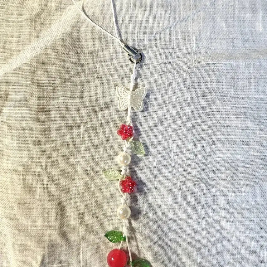 [BUNJANG] Cherry Bead Keychain / 체리 비즈 키링
