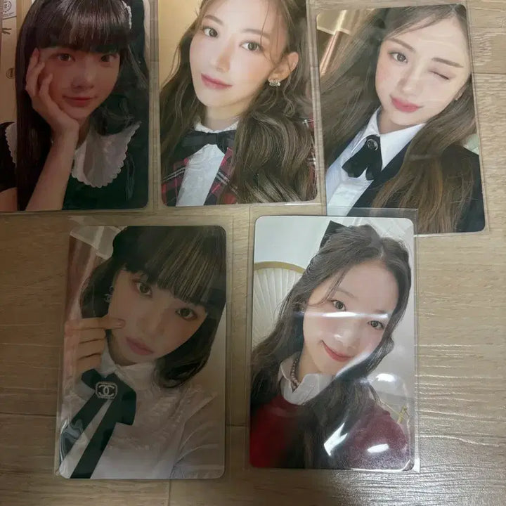 시즌그리키르세라핌 포카 일괄 덤 진짜진짜 많이 넣어드릴께요(앞뒷모습입니다