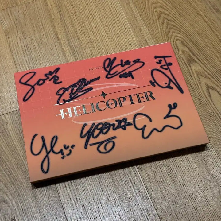 CLC 씨엘씨 친필사인 앨범(비매)(단순개봉)