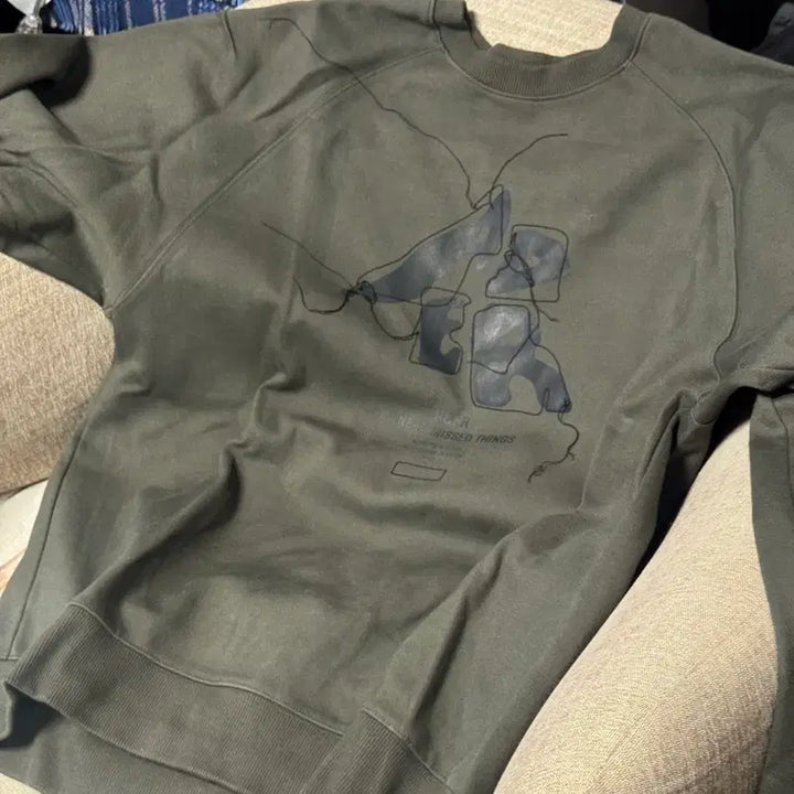 [BUNJANG] ADER Error Sweatshirt / 아더에러 맨투맨