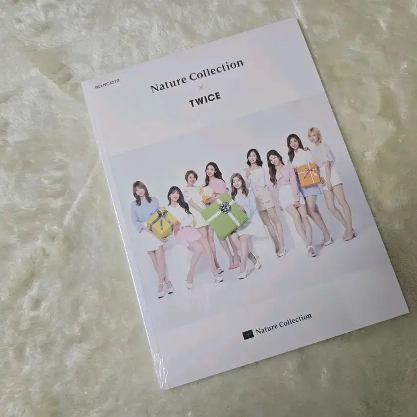 [BUNJANG] TWICE Nature Collection / 미개봉 트와이스 네이쳐컬렉션(TWICE NATURE Collection)