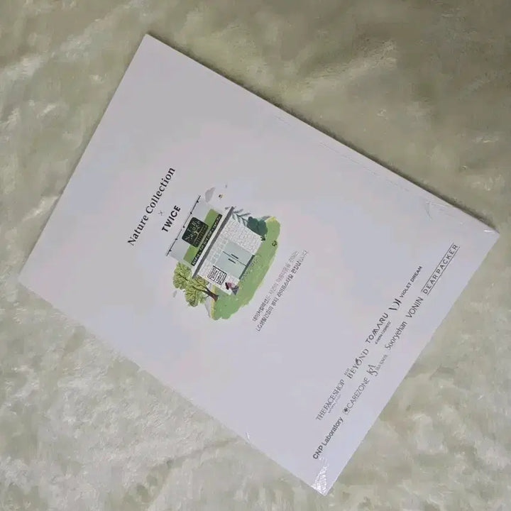 [BUNJANG] TWICE Nature Collection / 미개봉 트와이스 네이쳐컬렉션(TWICE NATURE Collection)