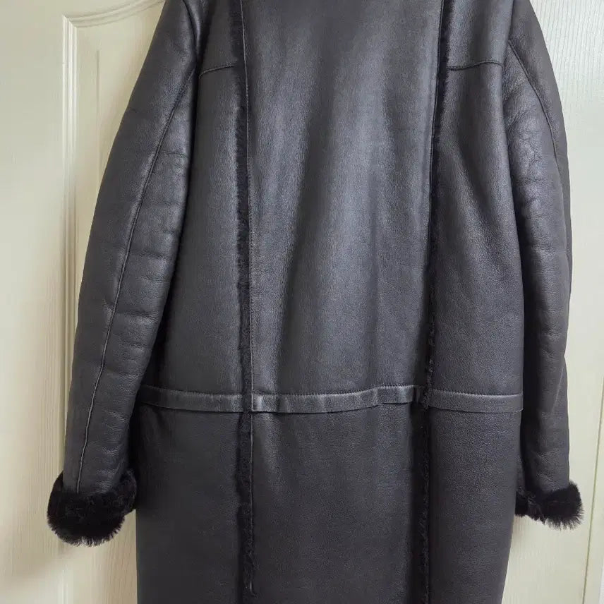 [BUNJANG] Guho Lambskin Mouton Coat / 구호 양가죽 무스탕 코트