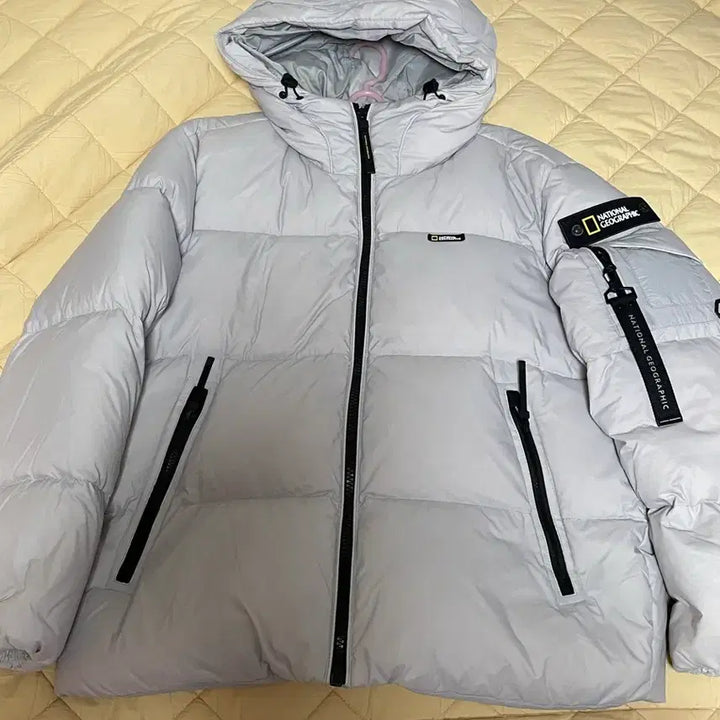 [BUNJANG] National Geographic Padded Jacket / 내셔널지오그래픽 패딩 팔아요