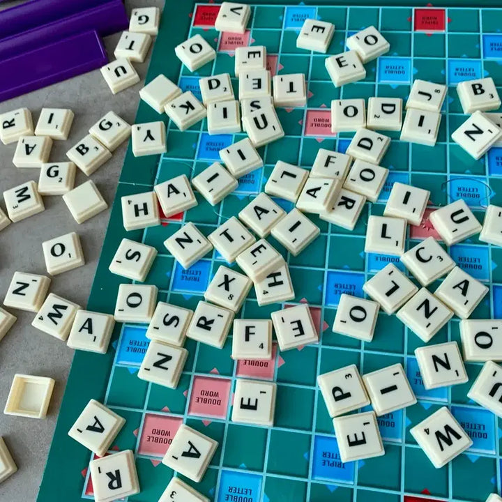 [BUNJANG] Scrabble Board Game / 스크래블 보드게임,영어단어,보드게임,알파벳 공부,두뇌게임,오리지널