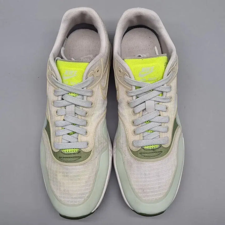 [BUNJANG] Nike Air Max 1 Ultra 2.0 Women's Sneakers / 나이키 에어맥스1 울트라2.0 여성운동화240