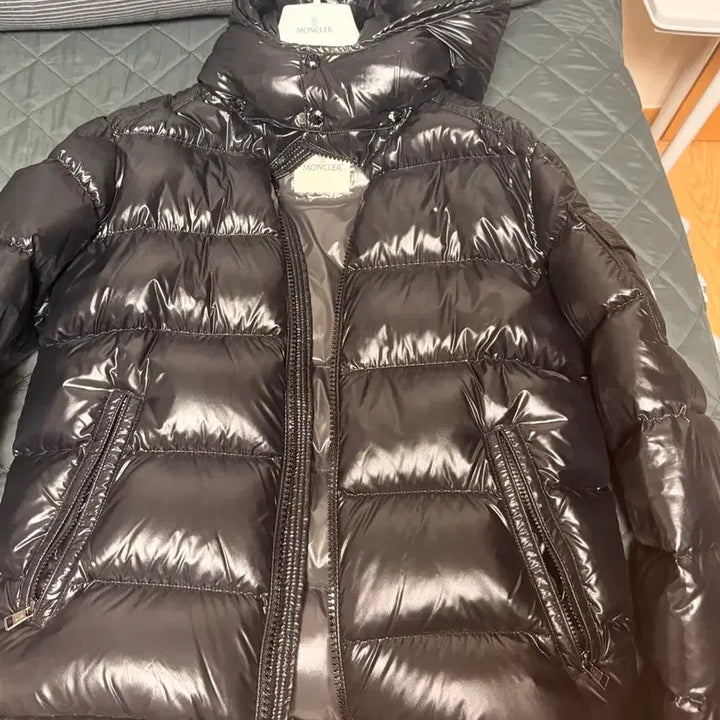 [BUNJANG] Moncler Maya 3 Photocard / 22fw 몽클레어 마야3 판매및 교환