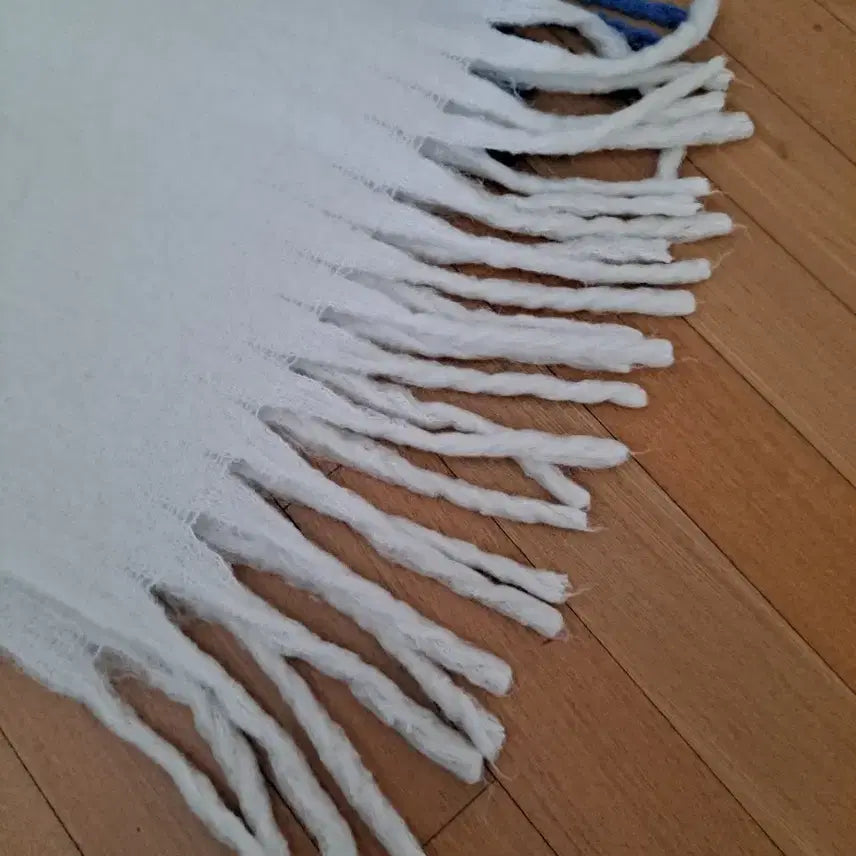 [BUNJANG] Fringe Scarf (Black/Pale Blue/White) / 블랙/페일블루/화이트 프린지 머플러새상품