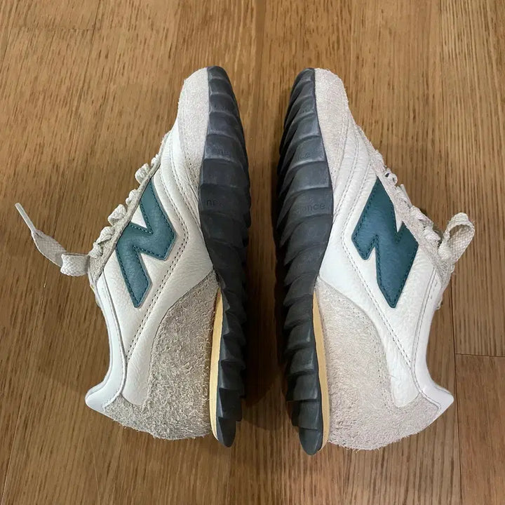 [BUNJANG] New Balance RC30 Light Arctic Grey Sneakers 225 / 뉴발란스 RC30 라이트 아틱 그레이 스니커즈 225