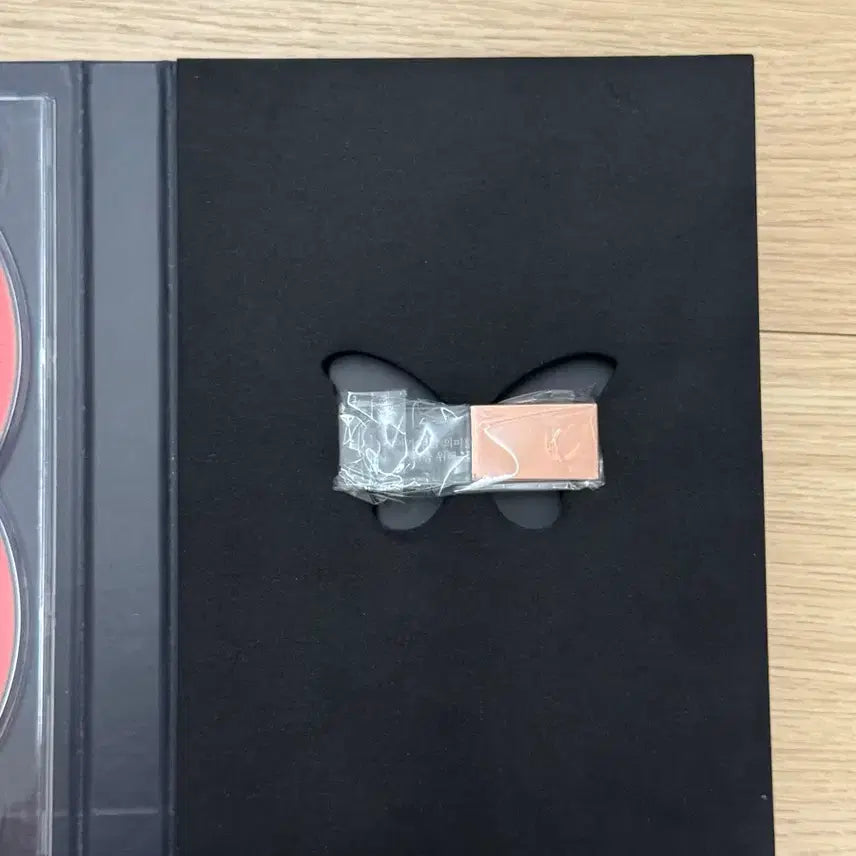 [BUNJANG] TGCF Limited Edition Tumblbug DVD Set (Butterfly USB) / 천관사복 텀블벅 한정판 우리말더빙 dvd / 보제관 세트 (나비usb)