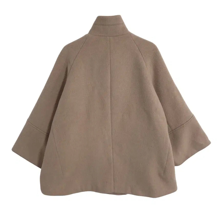 [BUNJANG] IT MICHAA Button Poncho Coat / 잇미샤(it MICHAA) 여성 가오리핏 울 버튼 판쵸 코트 66-77