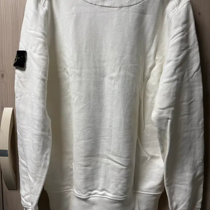 [BUNJANG] Stone Island White Sweatshirt / 스톤아일랜드 흰색 맨투맨 티셔츠