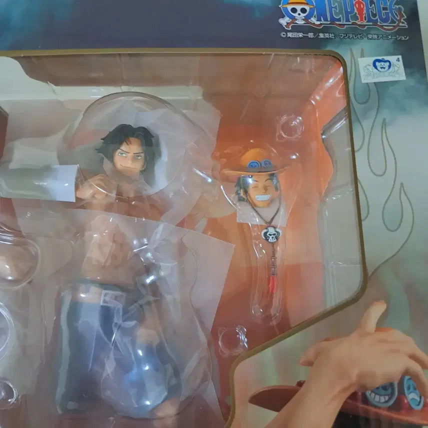 [BUNJANG] Megahouse One Piece POP NEO DX Portgas D. Ace 10th Anniversary Figure / 메가하우스 원피스 POP NEO DX 포트거스 D 에이스 10주년 피규어