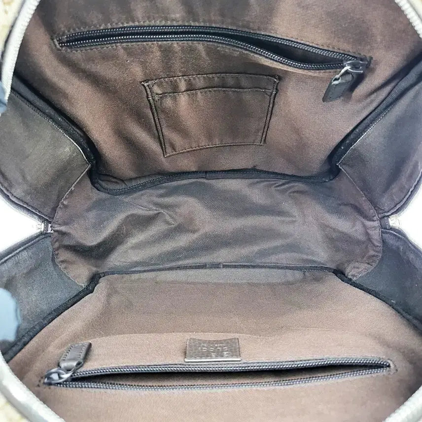 [BUNJANG] Gucci GG Canvas Square Backpack / 구찌 GG 캔버스 스퀘어 남여공용 백팩 브라운 630914