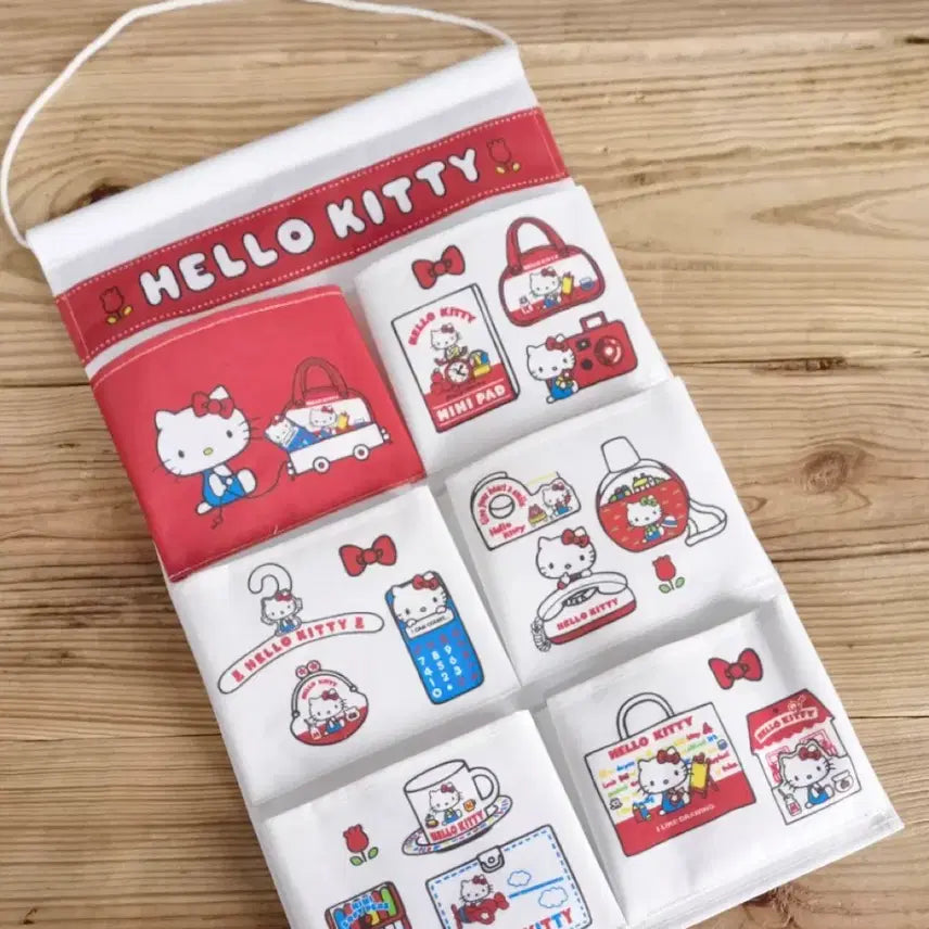 [BUNJANG] 산리오 헬로키티 레트로kt 월포켓 벽걸이 데코 수납 포켓 파우치 / 산리오 헬로키티 레트로kt 월포켓 벽걸이 데코 수납 포켓 파우치